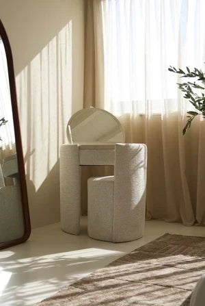 Norveta Vanity Table
